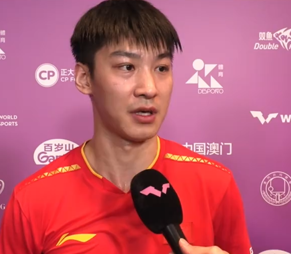 薛飞横扫张本智和采访！全程强调心态与坚定，其他小将学着点！