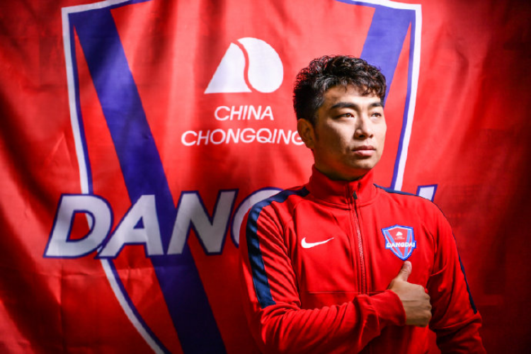 开云官网-渝超探营 | 渝中半岛队引入三名“队长”？主教练：情况属实，赵明剑已抵达重庆