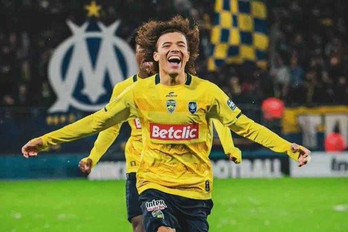 开云APP-Here we go！罗马诺：马赛就签下索肖天才中场约瑟夫达成协议