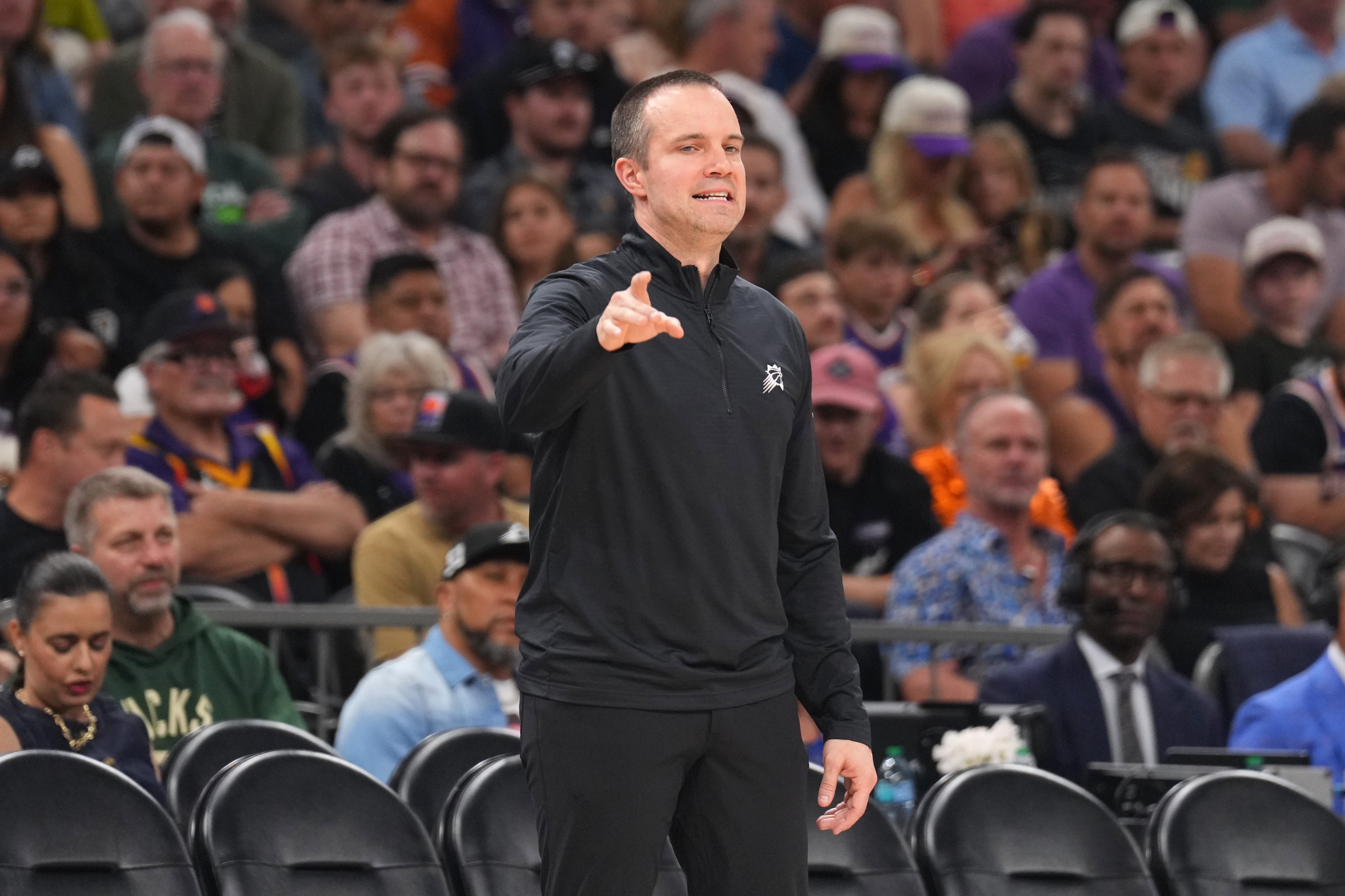 背靠背对阵独行侠！奥特：会评估球员情况决定是否安排轮休